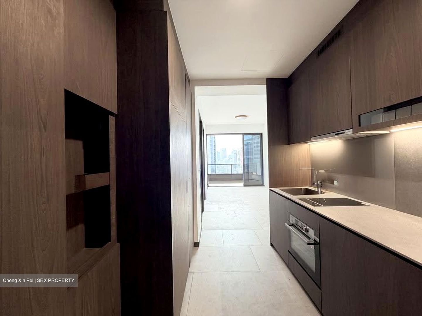Midtown Modern (D7), Apartment #609189651